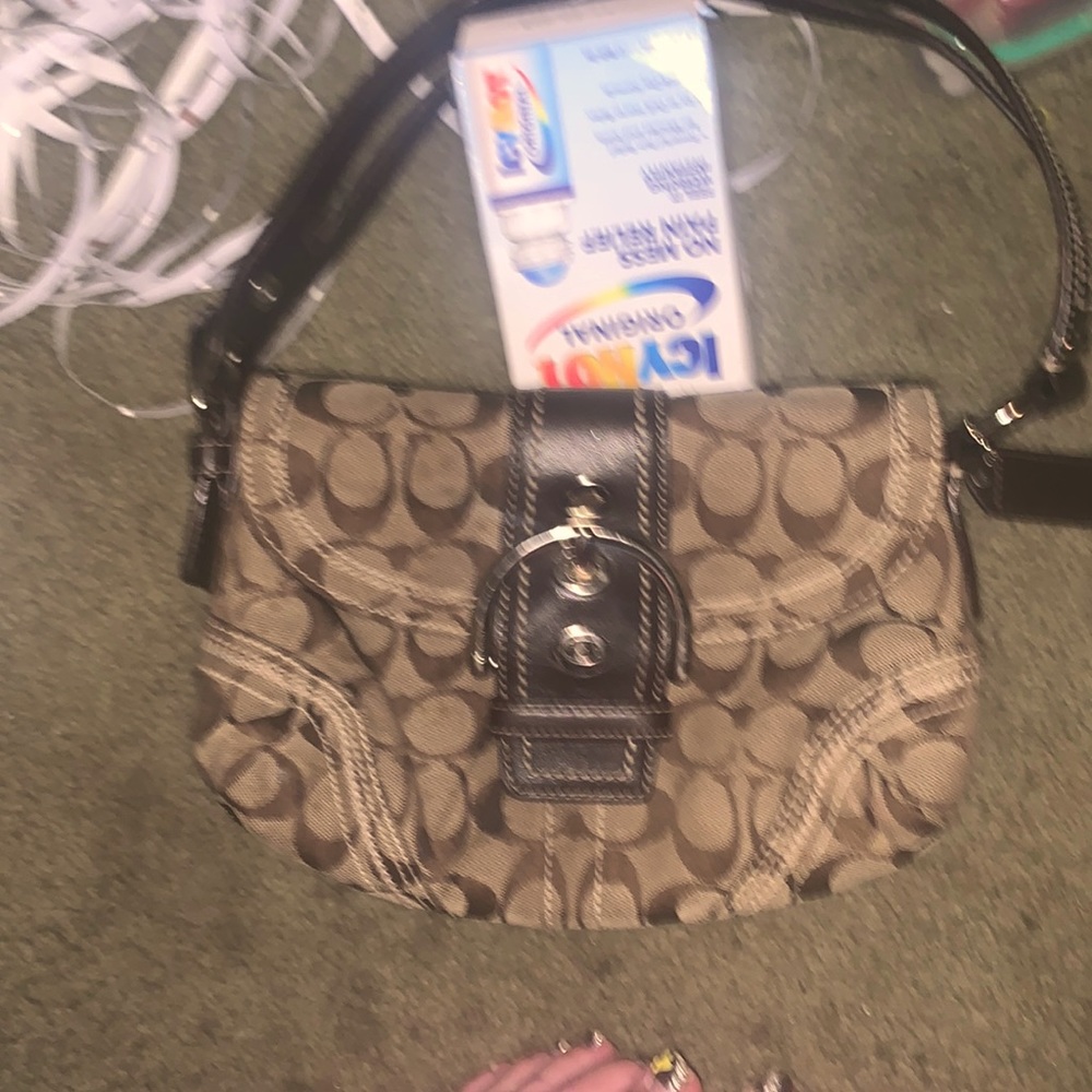 Purse and wallet